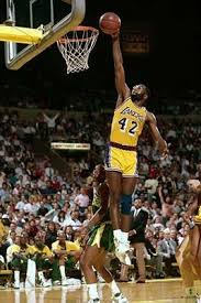 42-james-whorthy-juan-nieto-entre-trabajos