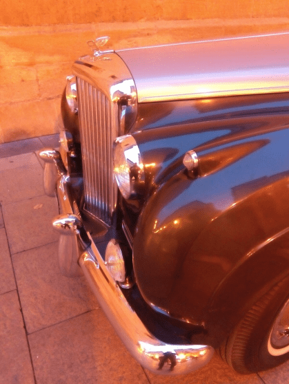 bentley-juan-nieto-entre-trabajos